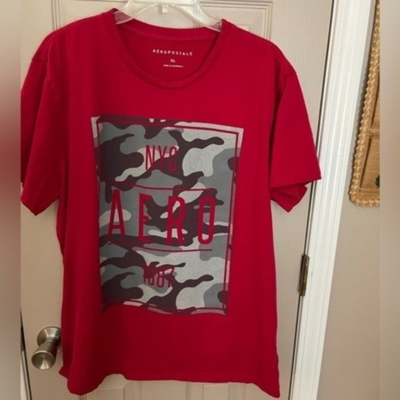 Vintage Aero Graphic Tee - Picture 1 of 7